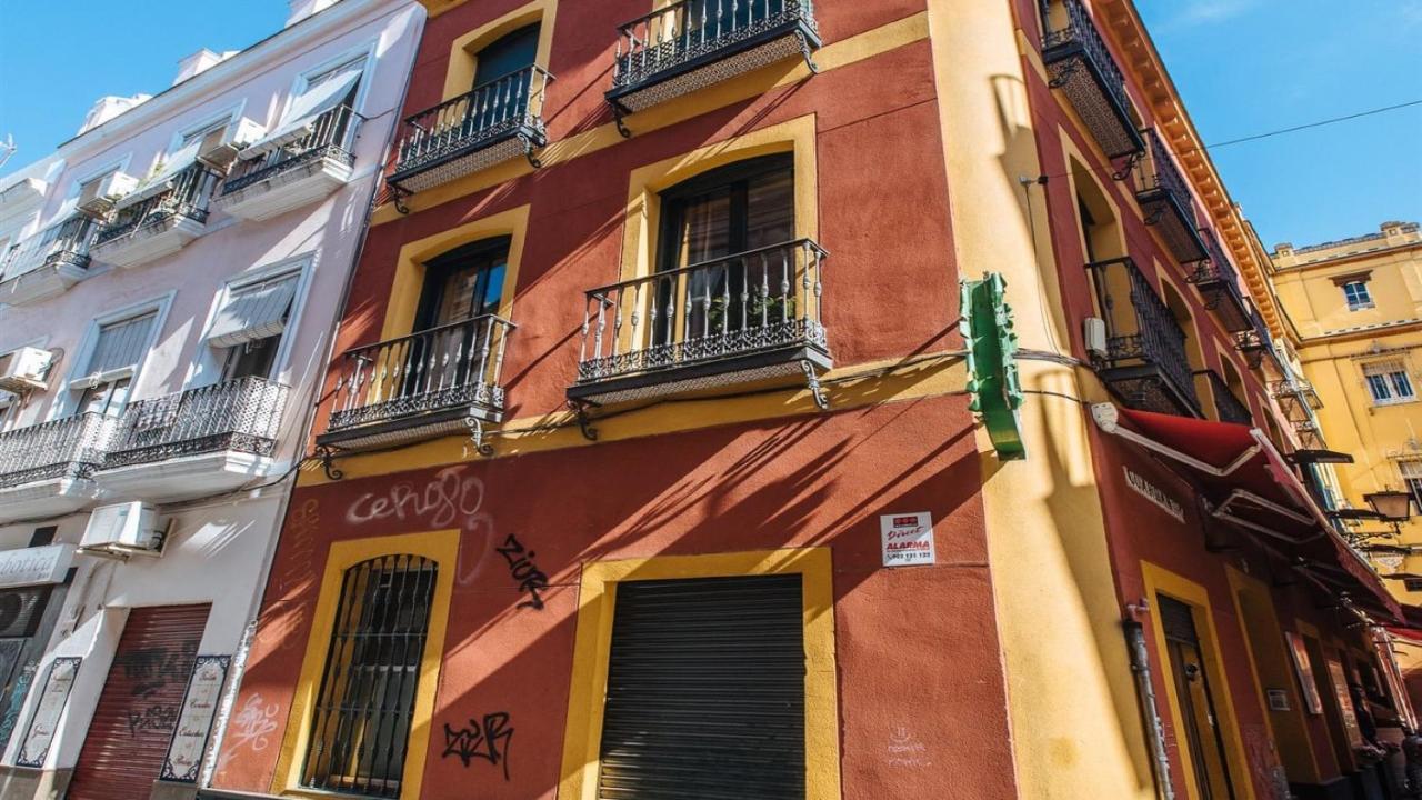 Chiqui And Vicente Suite Apartments Sevilla Exterior foto